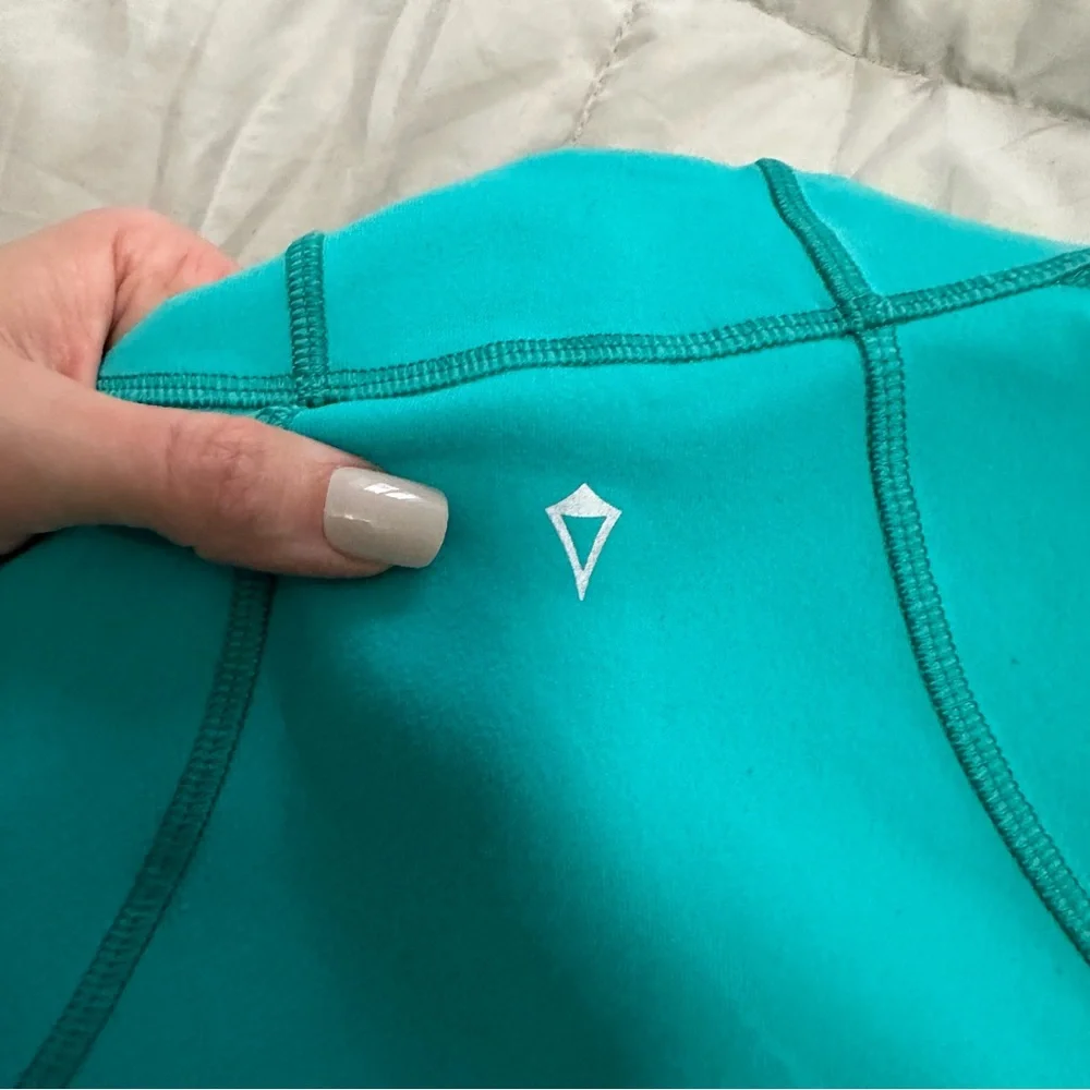 Ivivva Perfect Your Practice Jacket Teal Girl’s Size 10 Full Zip *Flawed